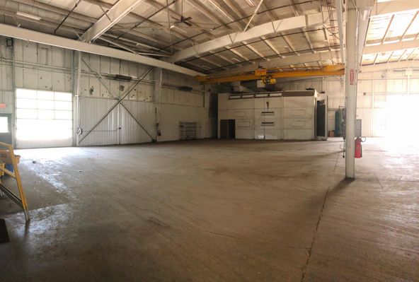 2703 W 9th St, Marion, IN 46953